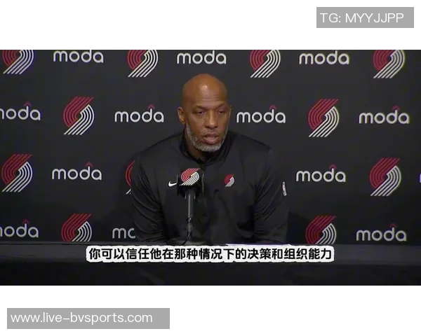 比卢普斯称赞杨瀚森挡拆后决策能力强调其出色的防守阅读能力