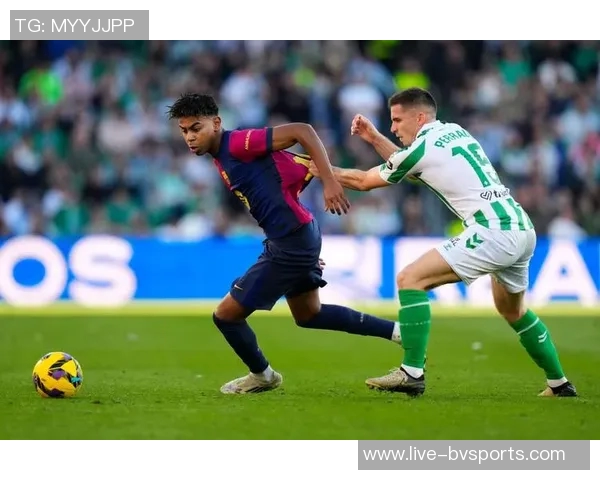 巴萨队医透露亚马尔耻骨恢复需三至四周绝不可能一周痊愈 巴萨队医透露亚马尔耻骨恢复需三至四周绝不可能一周痊愈