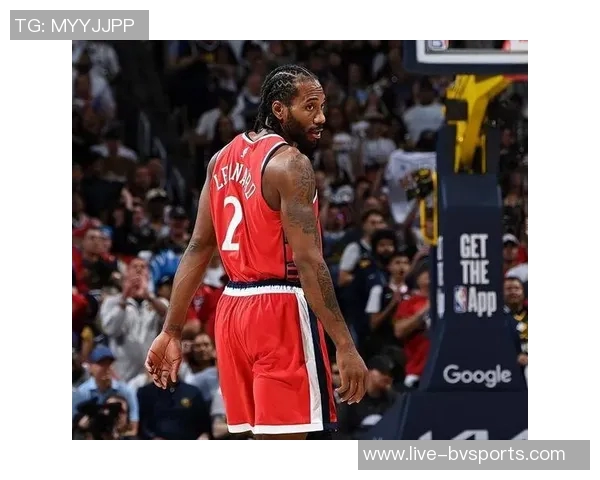 小卡采访时间仅七分钟引发关注球星采访为何如此短暂