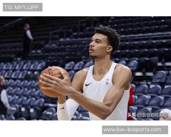 名记称文班亚马如外星人NBA近20年未见如此独特球员