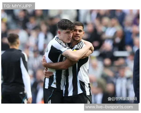 英媒称纽卡两大核心博特曼利夫拉门托不出售曼城等队密切关注 英媒称纽卡两大核心博特曼利夫拉门托不出售曼城等队密切关注