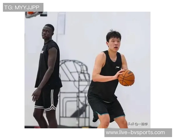 杨瀚森若提升英语能力将助力球队发展曾有球员借海绵宝宝学习英语技巧