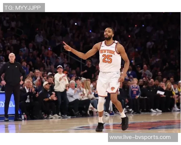 周二竞彩篮球分析：尼克斯磨合待提升雄鹿面临多重挑战