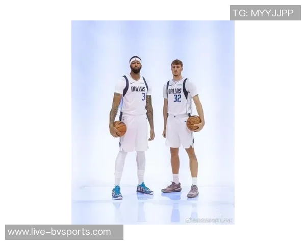 拉塞尔表示弗拉格已做好准备欧文与浓眉将提供支持与建议