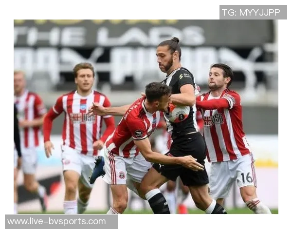 伊森赛前接受妈妈心理辅导命中五记三分助球队获胜表现出色