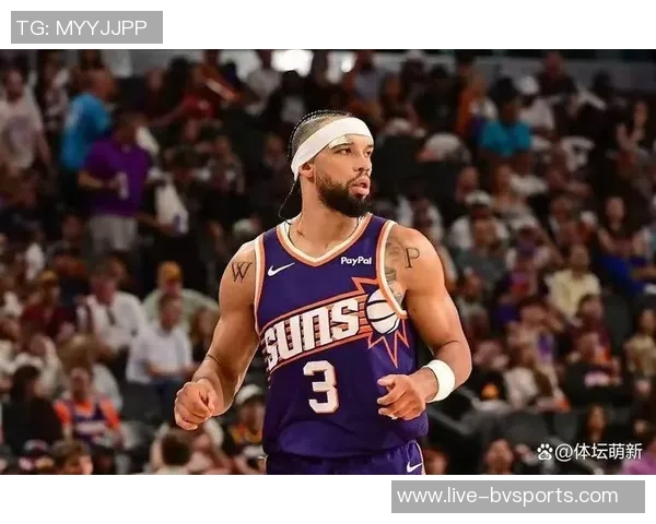 太阳新赛季首发阵容揭晓布克领衔格雷森阿伦与狄龙强势加盟 太阳新赛季首发阵容揭晓布克领衔格雷森阿伦与狄龙强势加盟