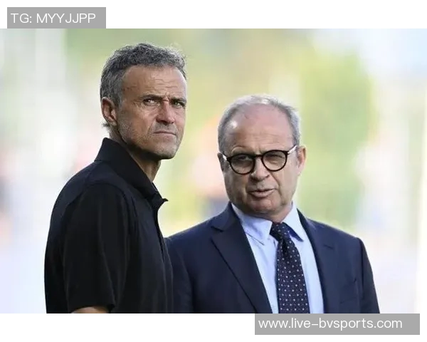 罗马诺澄清恩里克拒绝巴黎合同传闻双方关系良好