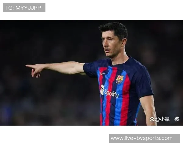 阿斯媒体分析莱万今夏离队可能性官宣时间由球员自主决定